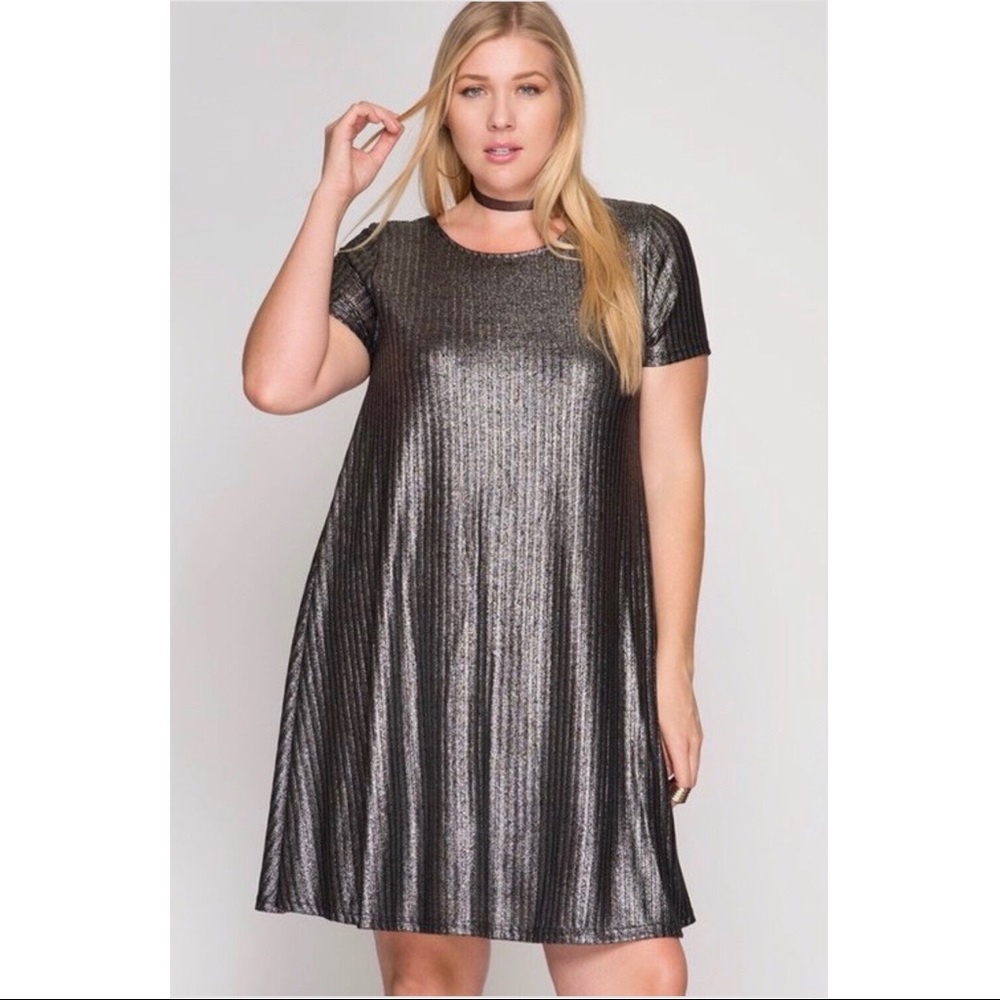 ✨PLUS SIZE✨ Metallic dress